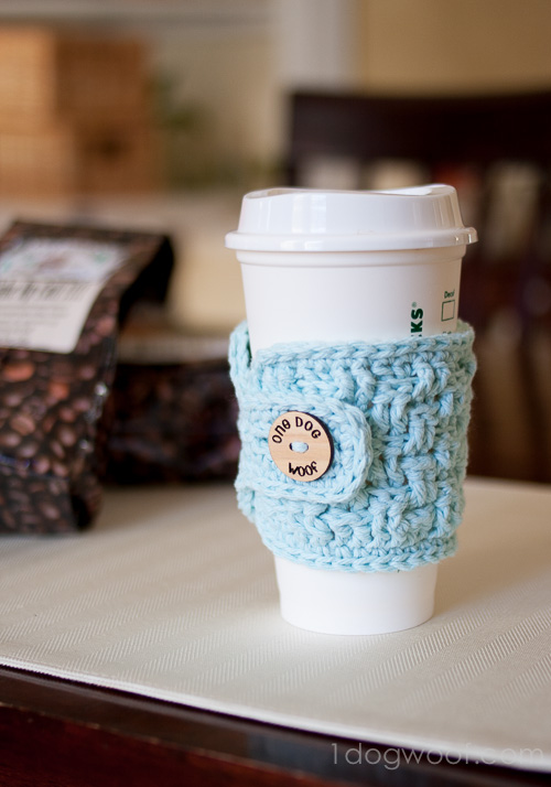 咖啡杯舒适。自由编织物钩针模式。www.ssjjudo.com