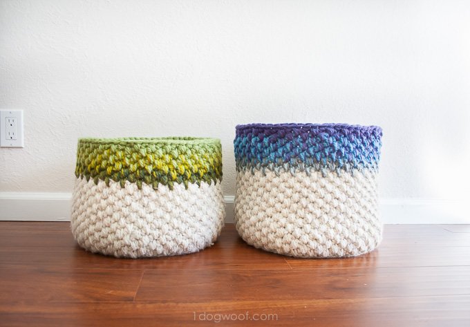 我喜欢这些钩针编织的篮子上的颜色混合物！| www.ssjjudo.com网站