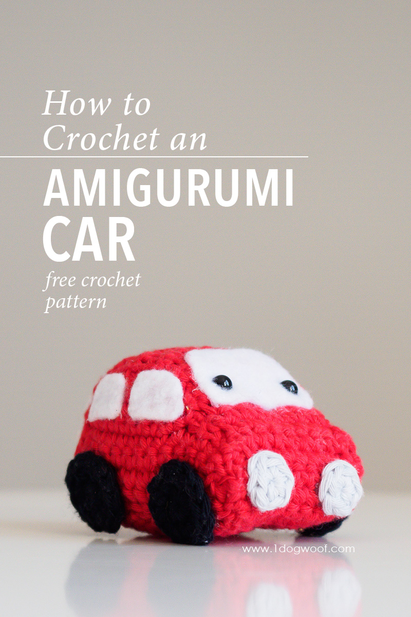 可爱的Amigurumi汽车填充玩具