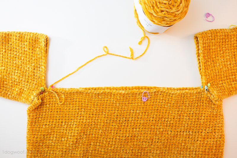 Sweater before the yoke