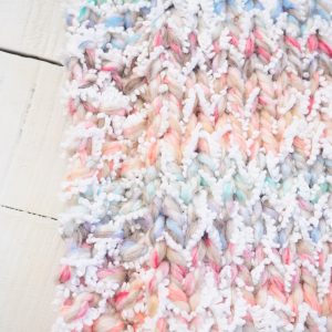 closeup of Snowcone Blanket stitches