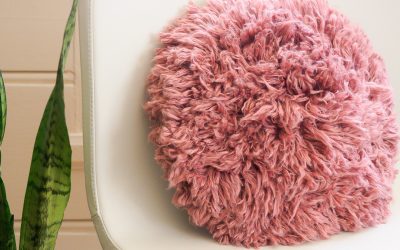 Isla Shag Crochet Pillow: DIY Home Accent