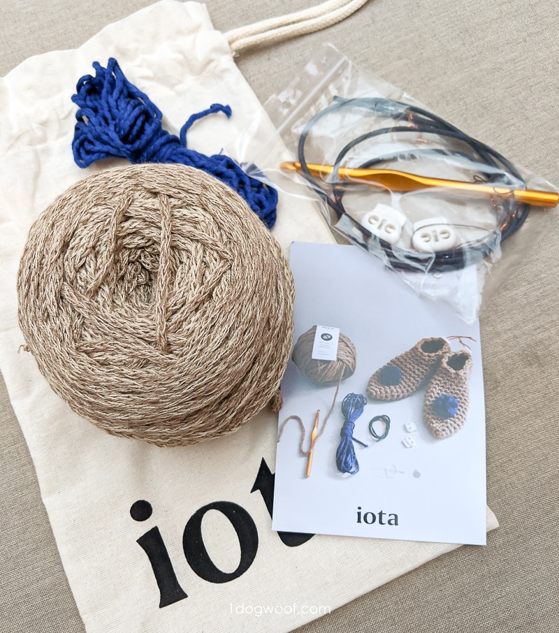 what's in the iota moroccan crochet slipper kit